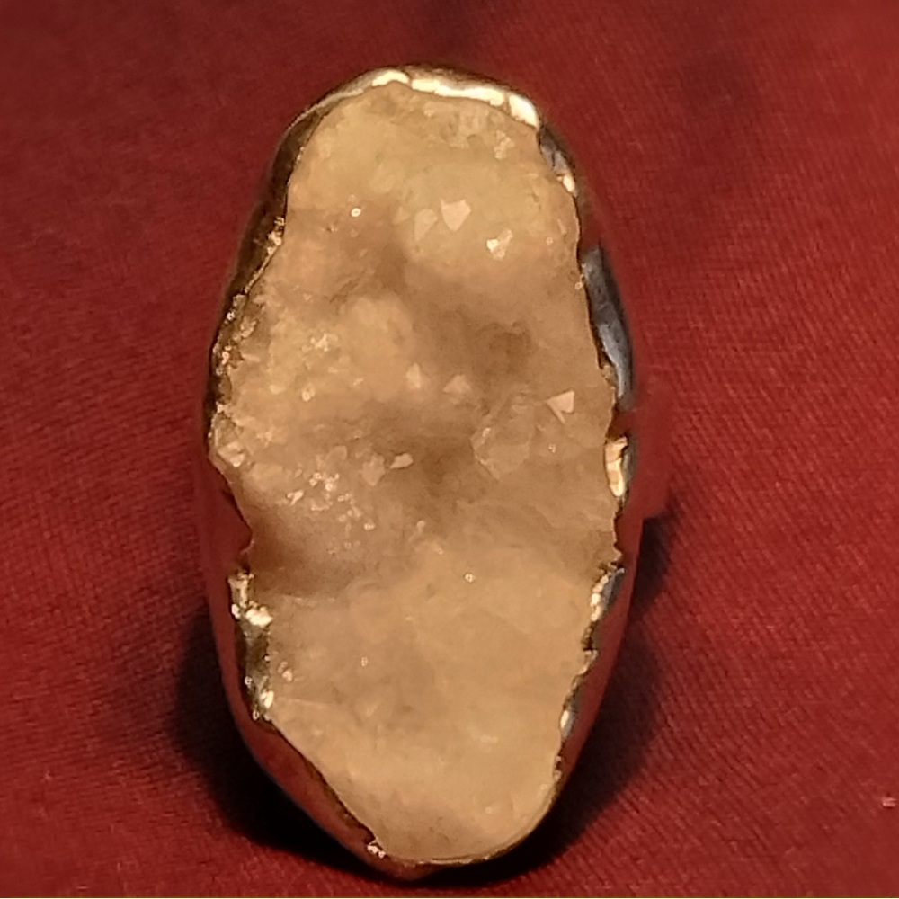 Sterling Silver TB white Druzy Quartz Ring Size 8.75